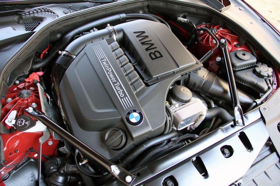  BMW 6-Series Coupe 2012 года  (фото 57 из 207)